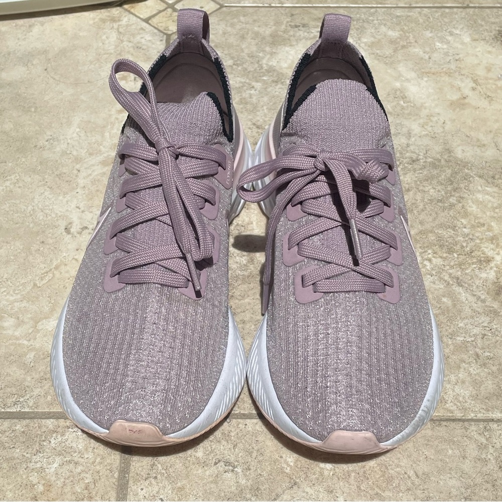 Nike React Infinity Womens Sneaker